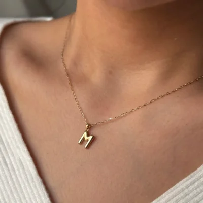 آویز گردنبند حرف M بادکنکی