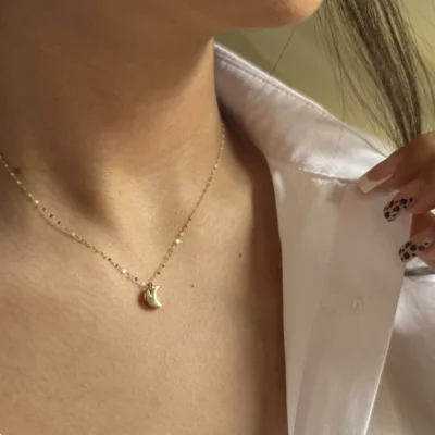 آویز ماه