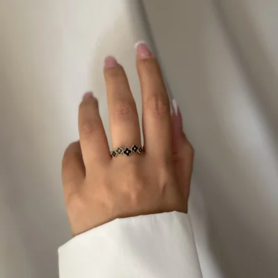 انگشتر ونکلیف مینا مشکی ۱۰۰۰