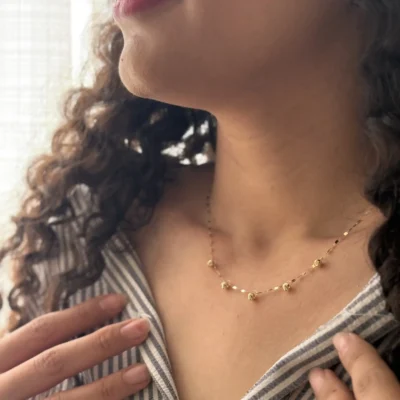 گردنبند گوی و حلقه